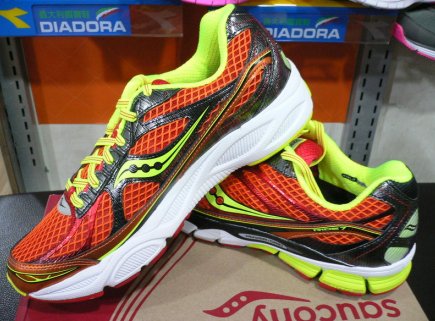 Saucony索康尼Ride 7全掌避震男士跑鞋