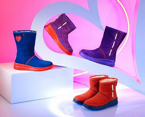 I HEART UGG Kisses Mini少女款雪地靴