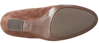Nine West 玖熙 Zelene 女士真皮坡跟鞋