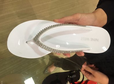Nine West玖熙Ivyjane女士镶钻时尚夹趾凉鞋