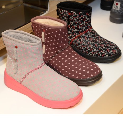 UGG Kisses Mini雪地靴少女款
