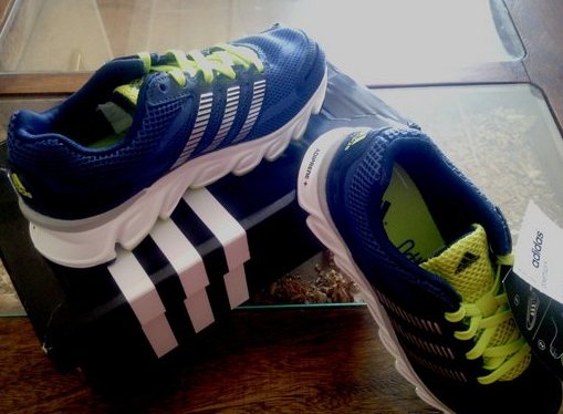 Adidas Kids阿迪达斯Powerblaze K女童跑步鞋