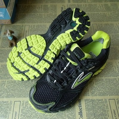 Brooks布鲁克斯Ghost GORE-TEX 女士缓冲防水慢跑鞋