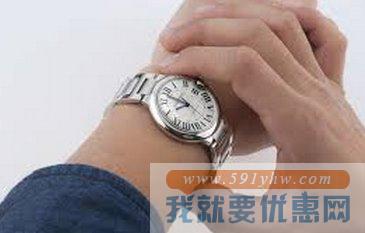 Cartier卡地亚 W6920046 男士/女士自动机械表 Ballon Bleu蓝气球系列