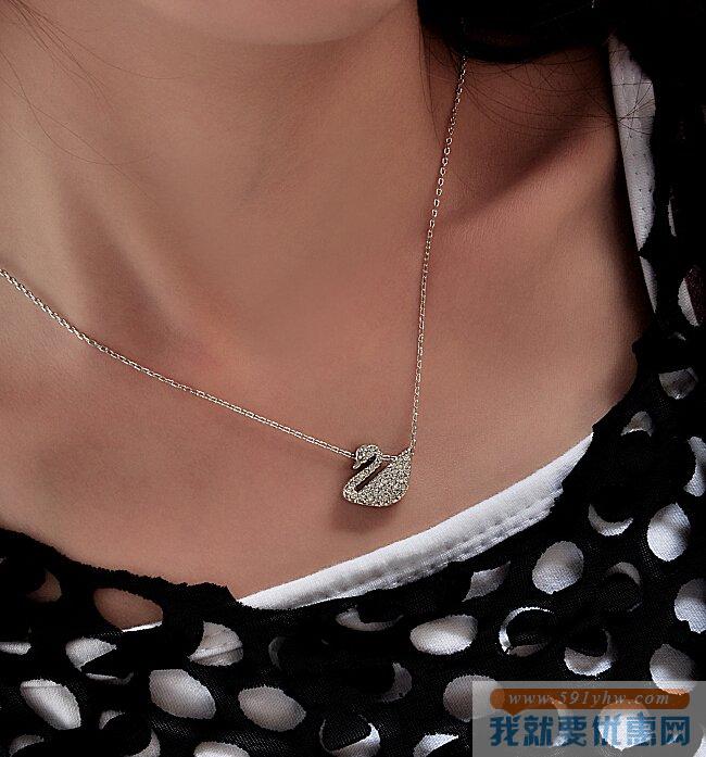 施华洛世奇（Swarovski） 经典水晶天鹅项链 Swan Pendant Necklace