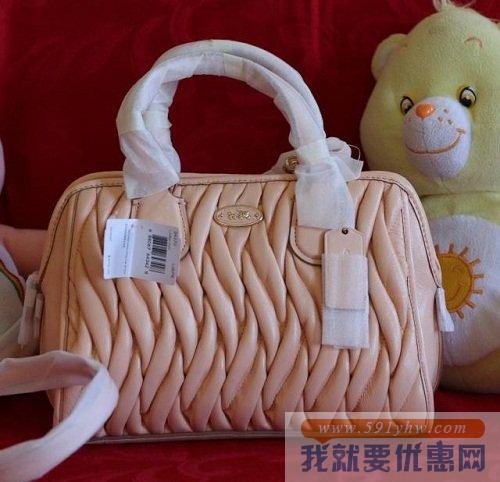 蔻驰 （Coach）Gathered 粉嫩皱褶手提包