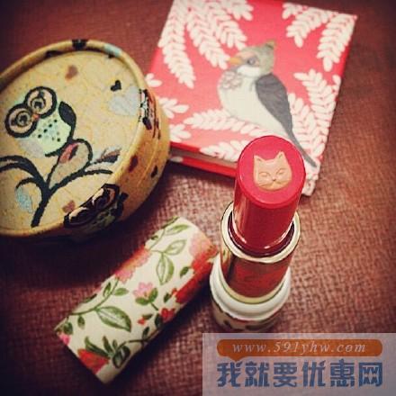 美貌的唇膏