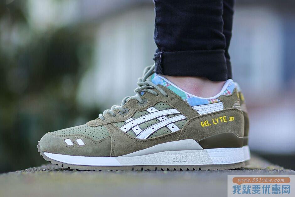 亚瑟士(ASICS) 女士复古跑鞋Gel Lyte-III 橄榄绿