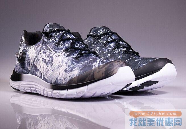 锐步（Reebok）ZPump Fusion Splash 男士两色可选 缓震充气跑鞋