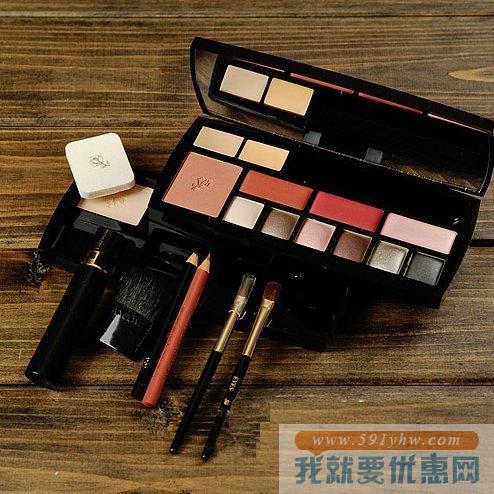 LANCÔME 兰蔻 Absolute Voyage 绝对完美诱惑双层彩妆套盒
