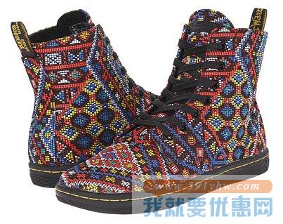 马丁博士(Dr. Martens) Hackney女士7孔休闲帆布鞋