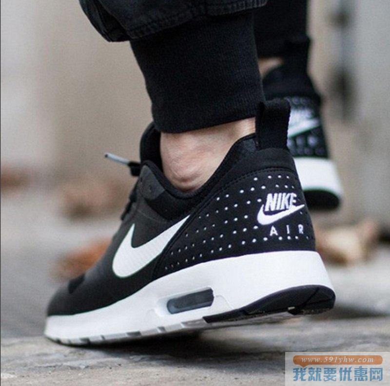 耐克（Nike）AIR MAX TAVAS 男士真皮气垫运动鞋