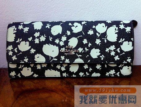 蔻驰（COACH）Soft Wallet in Floral Print 女士玫瑰印花真皮钱包
