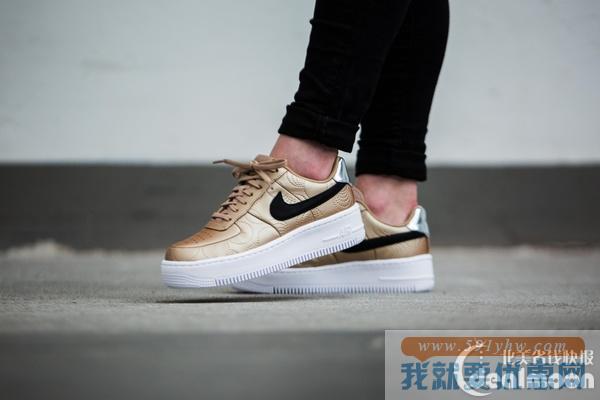 补货了！ NIKE AIR FORCE 1金色时尚女鞋热卖