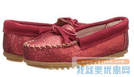 Minnetonka Glitter Moc 女童豆豆鞋