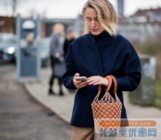 超抢手棕色补货！STAUD Moreau 网兜包 375刀！