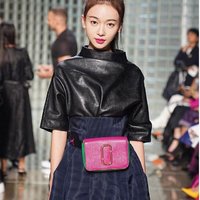 8.2折 $200+收 Marc Jacobs 精选相机包热卖